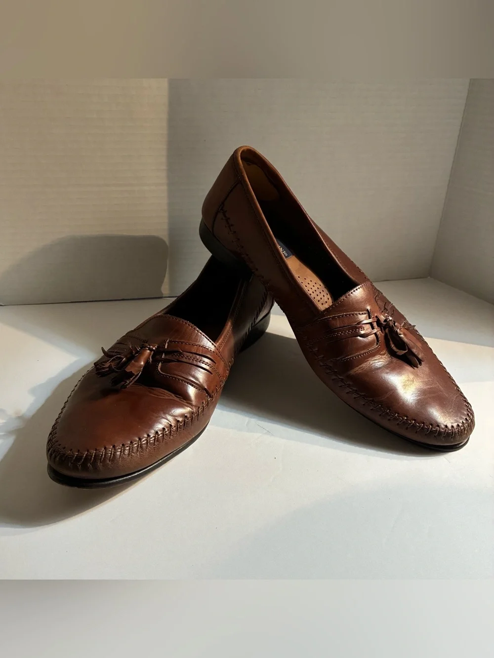 Giorgio Brutini Chestnut Brown Leather Tassel Loafers